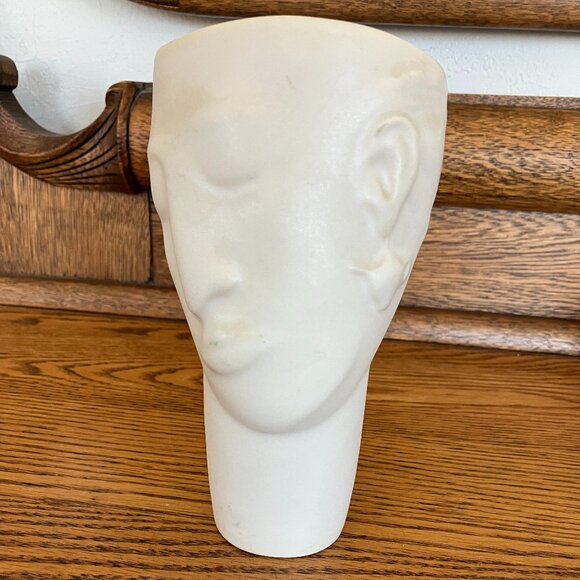 Ceramic Vase - Picture 2 of 3